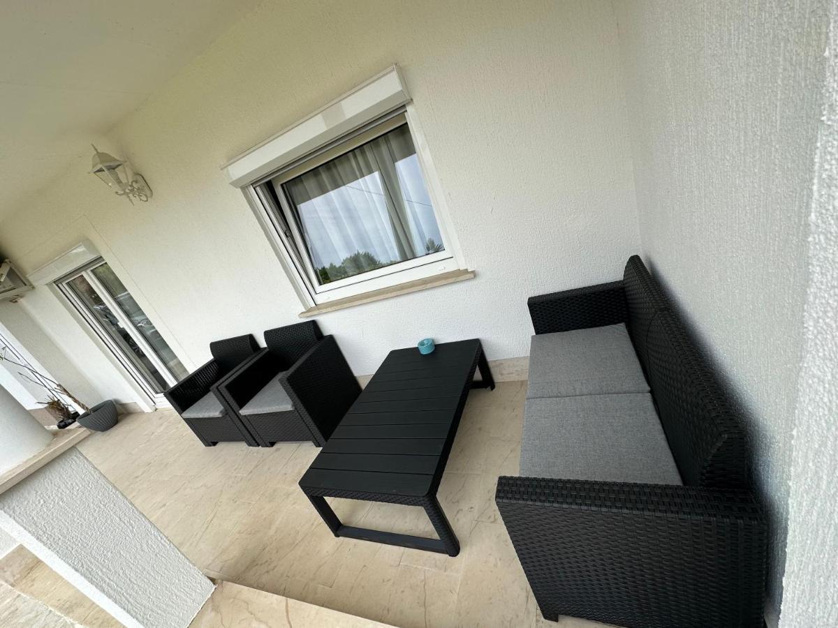 Apartmaji Melipu 1 イゾラ エクステリア 写真